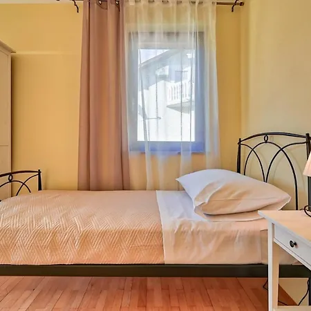 Oscar Apartments With Shared Pool Villa Zadar